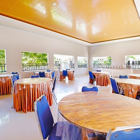 Collection O 91046 Hotel Remaja Indah Masamba Εξωτερικό φωτογραφία