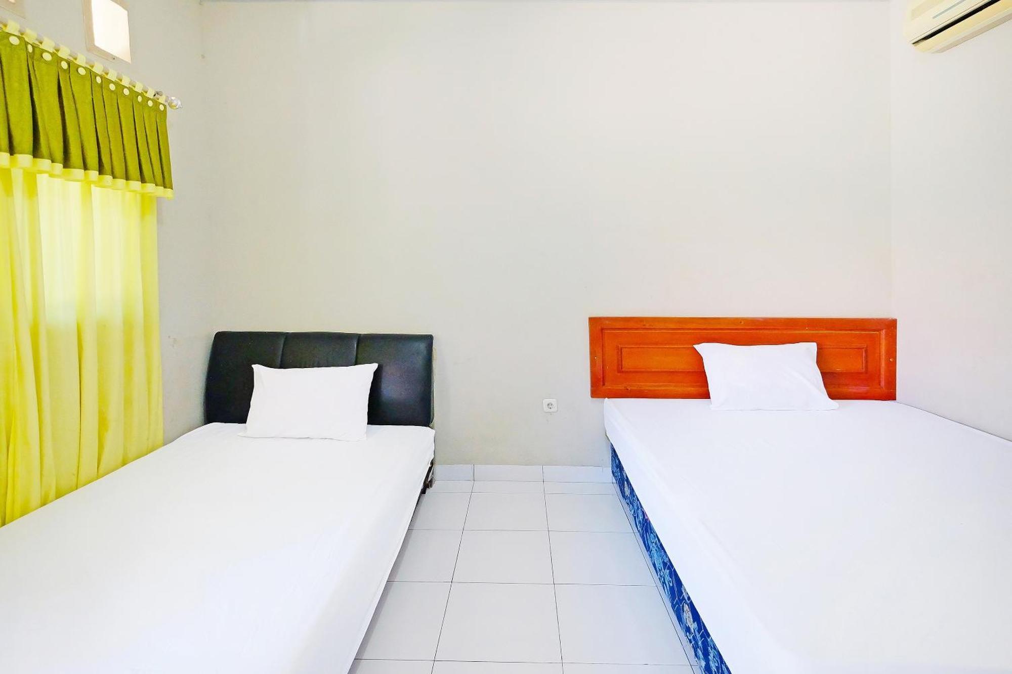 Collection O 91046 Hotel Remaja Indah Masamba Εξωτερικό φωτογραφία