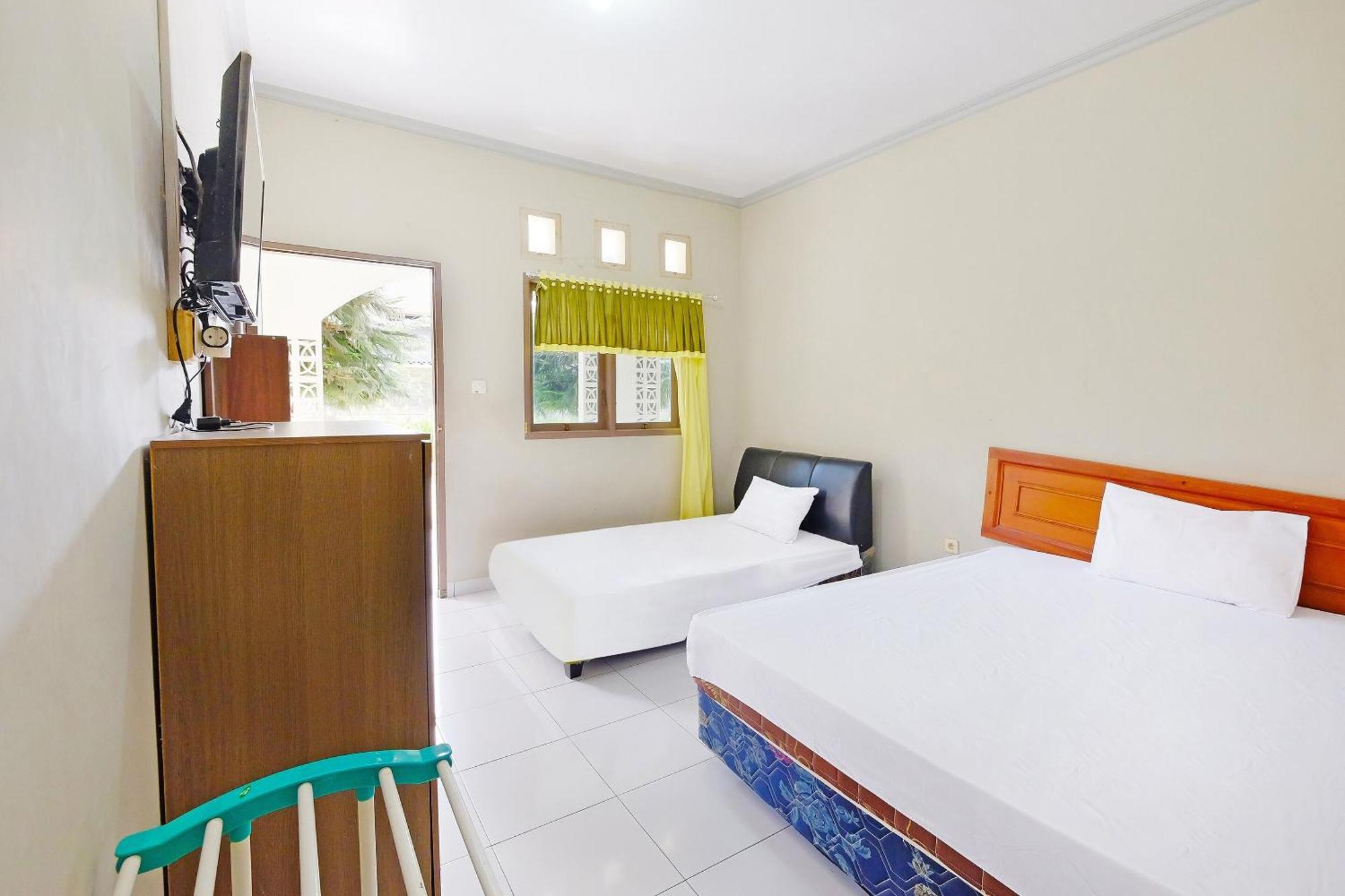 Collection O 91046 Hotel Remaja Indah Masamba Εξωτερικό φωτογραφία